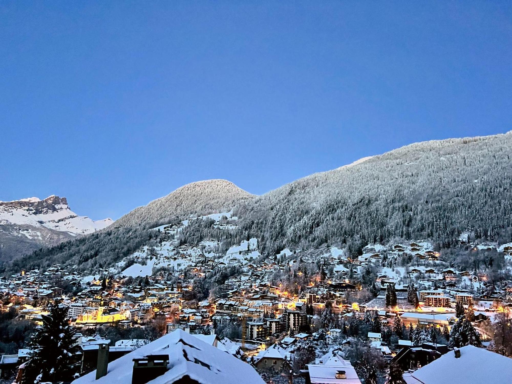 סן-ג'רבה-לה-באן Chambre Independante Avec Salle De Bain Independante Au Rdc D Un Chalet A 25 Kms Chamonix מראה חיצוני תמונה